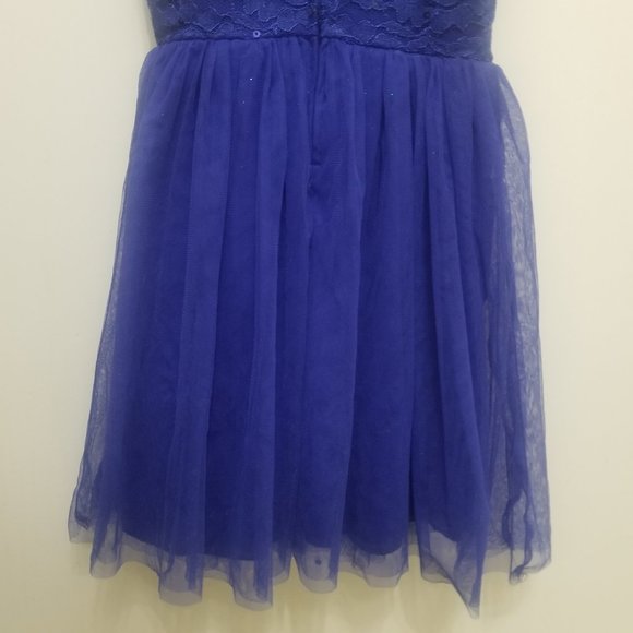 glittering deep blue girls dress, gorgeous! - Picture 7 of 8